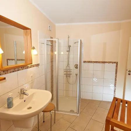 Villa Sommerwind - Wg 01 Mit Sauna, Kamin Und Terrasse Sellin (Rugen)